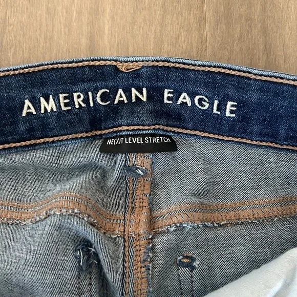 American Eagle Jeans, Size 2 Short, Hi-Rise Skinny - Picture 5 of 7